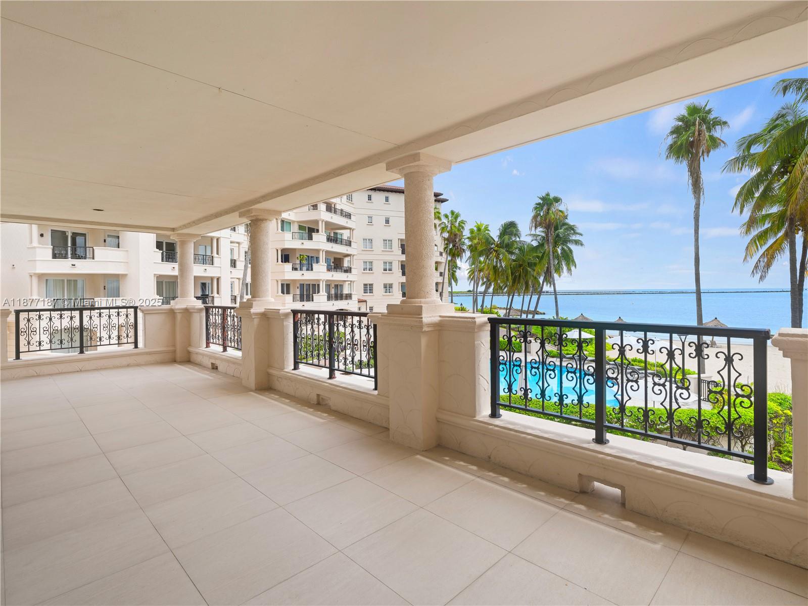 8011 Fisher Island Dr # 8011