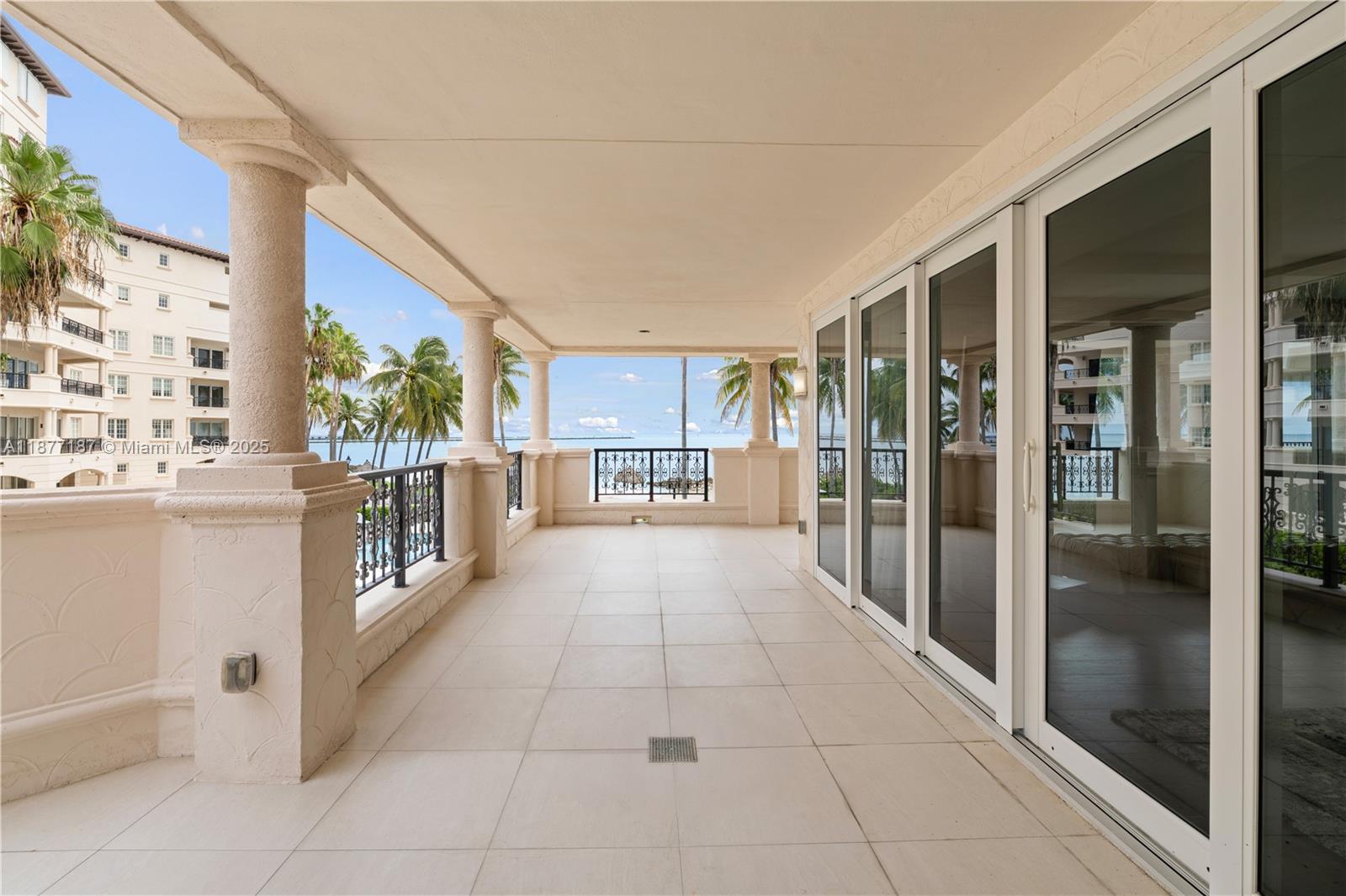 8011 Fisher Island Dr # 8011