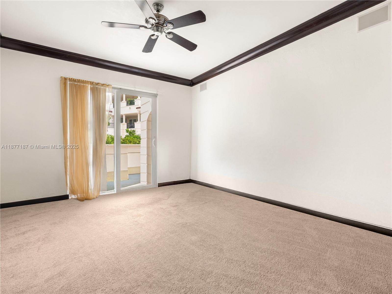 8011 Fisher Island Dr # 8011