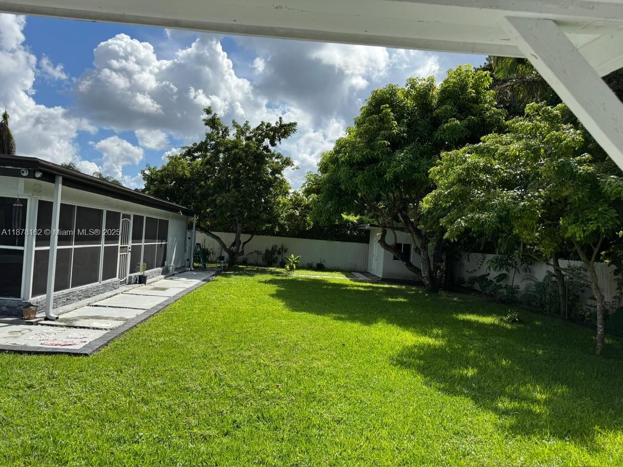 15534 SW 153rd St Unit: #main