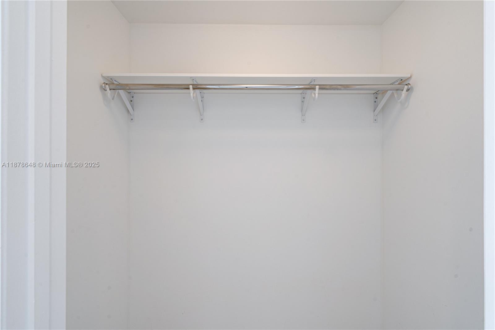 495 Brickell Ave # 3505