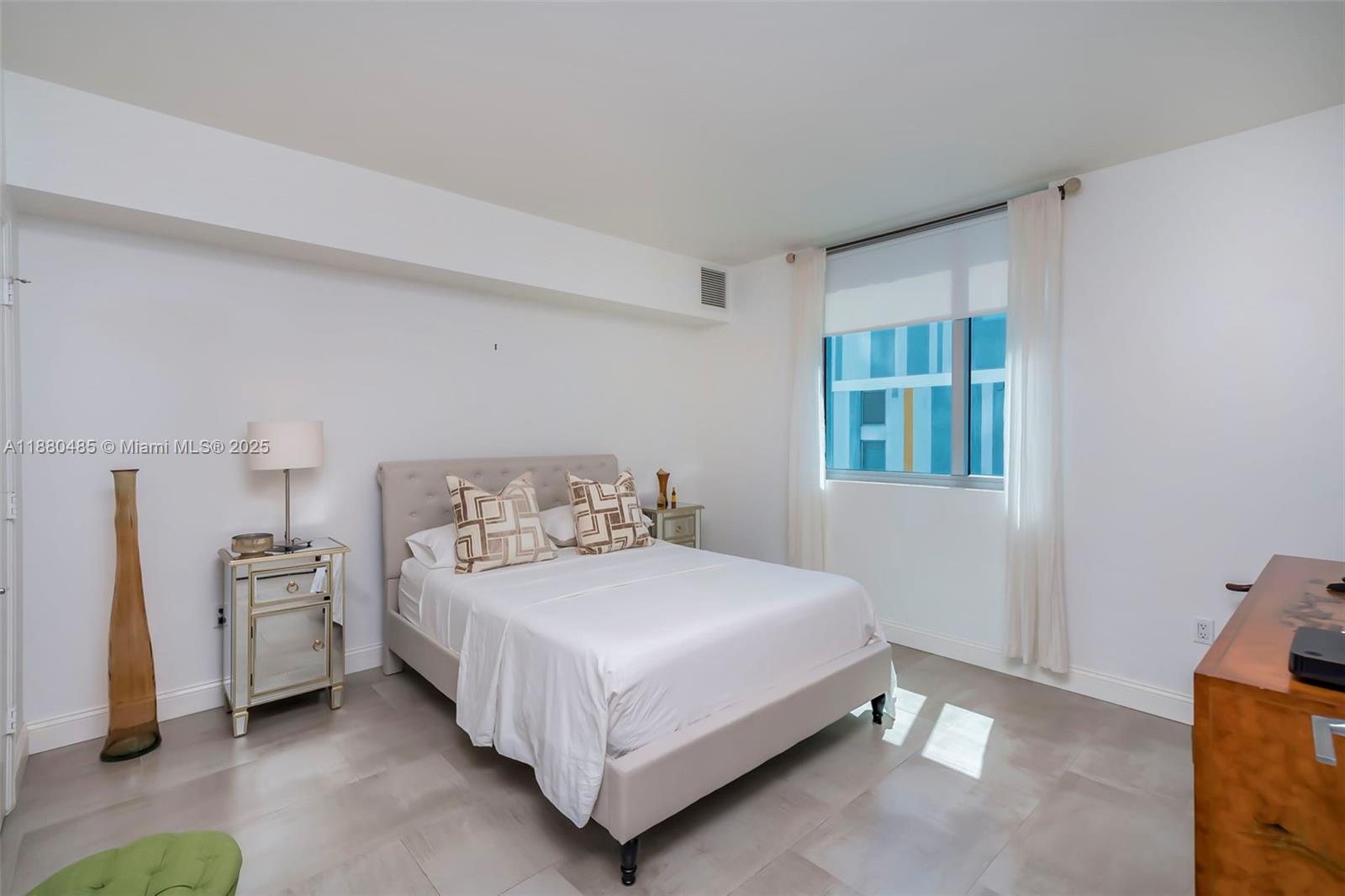 55 SE 6th St # 2501