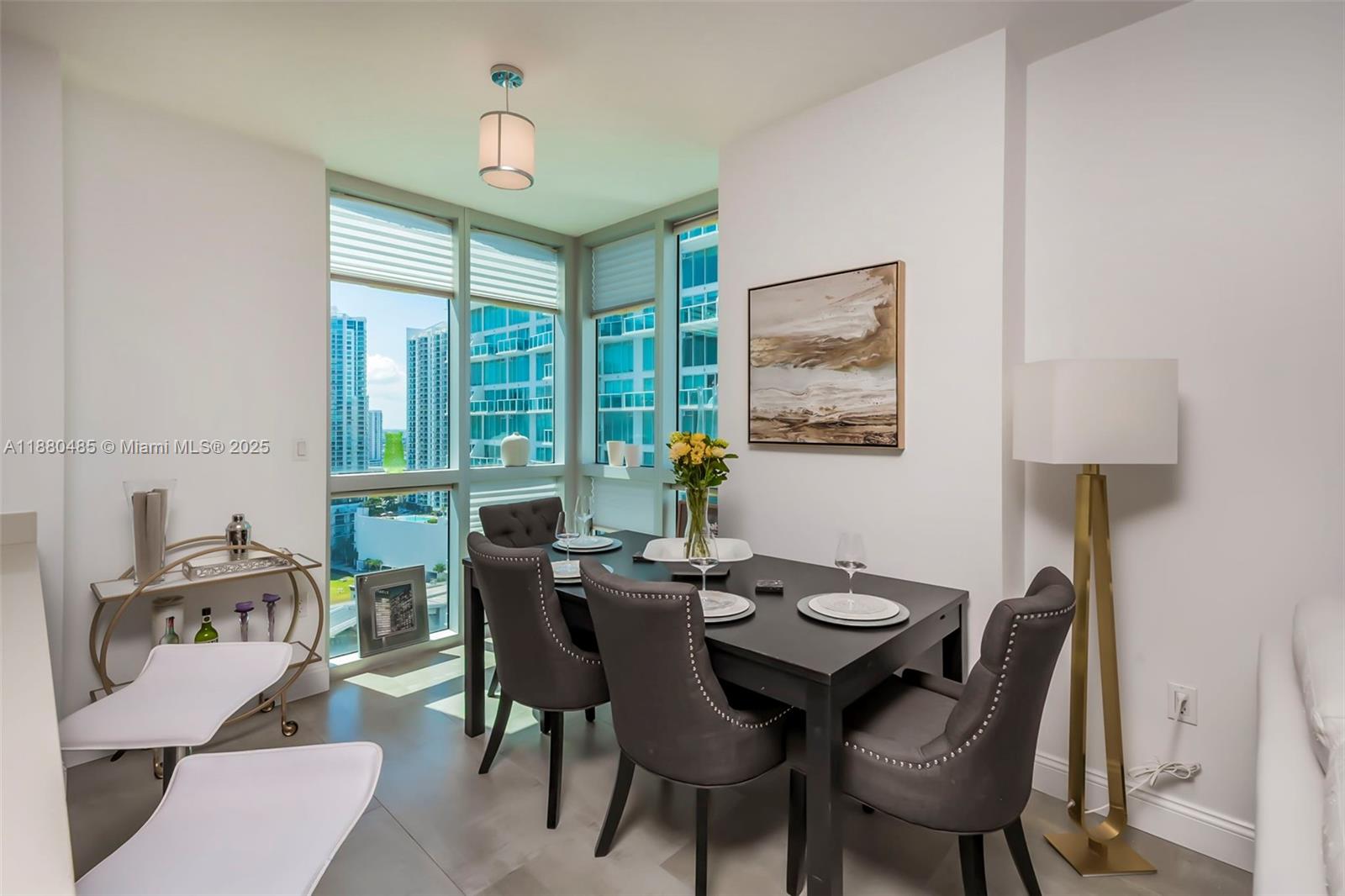 55 SE 6th St # 2501