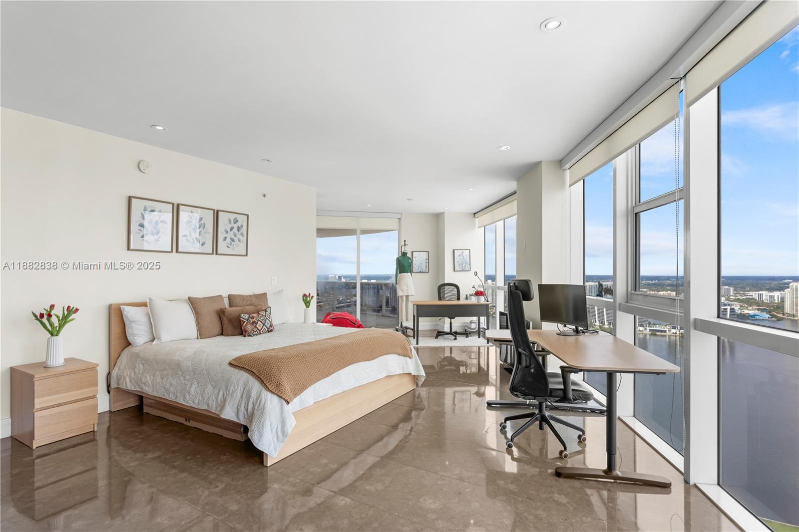 18201 Collins Ave # 5301