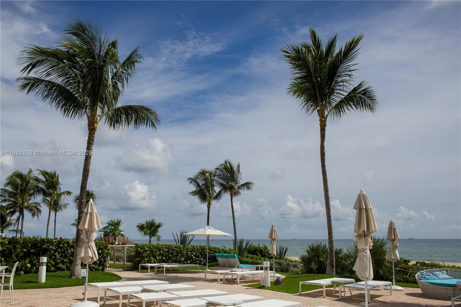18201 Collins Ave # 5301
