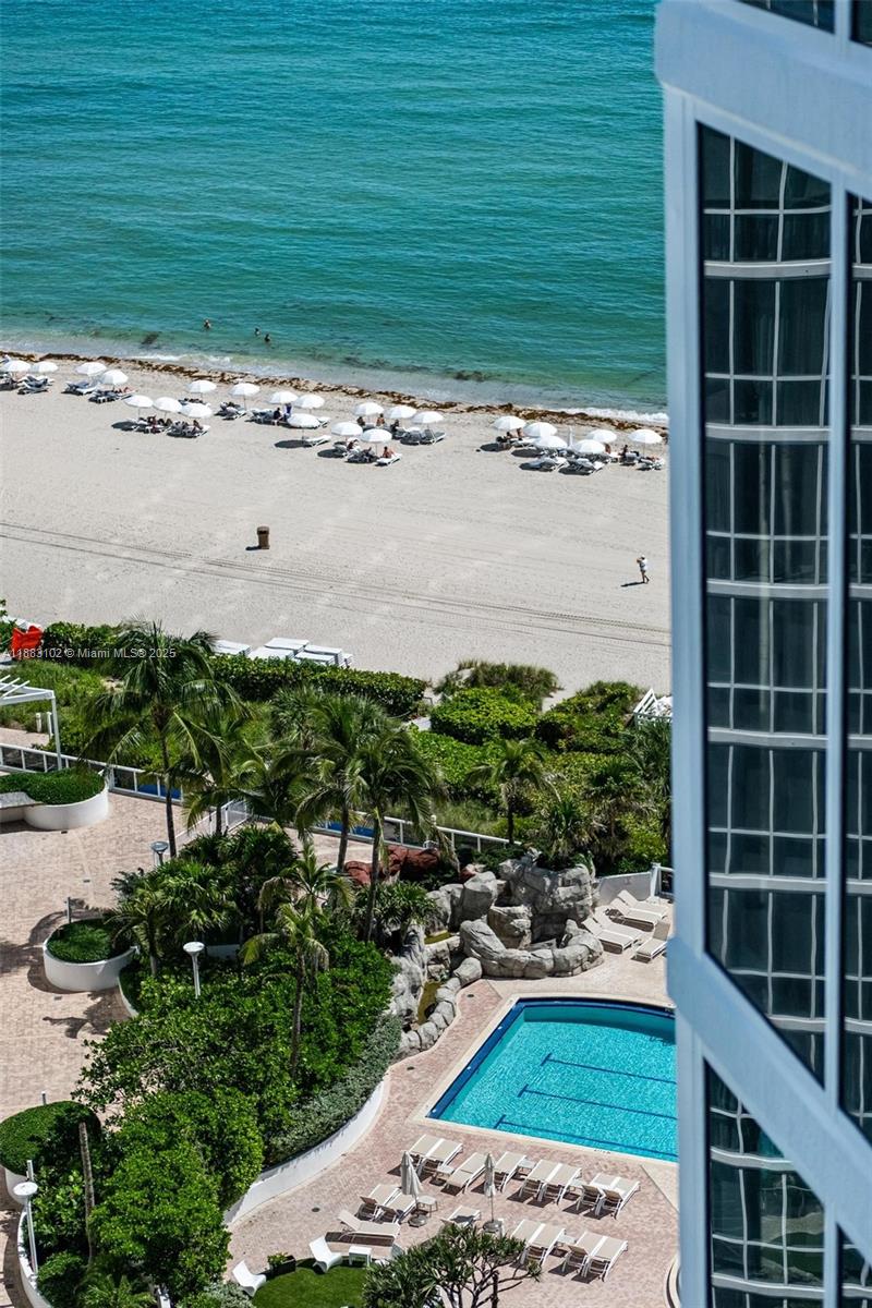 18001 Collins Ave # 1604