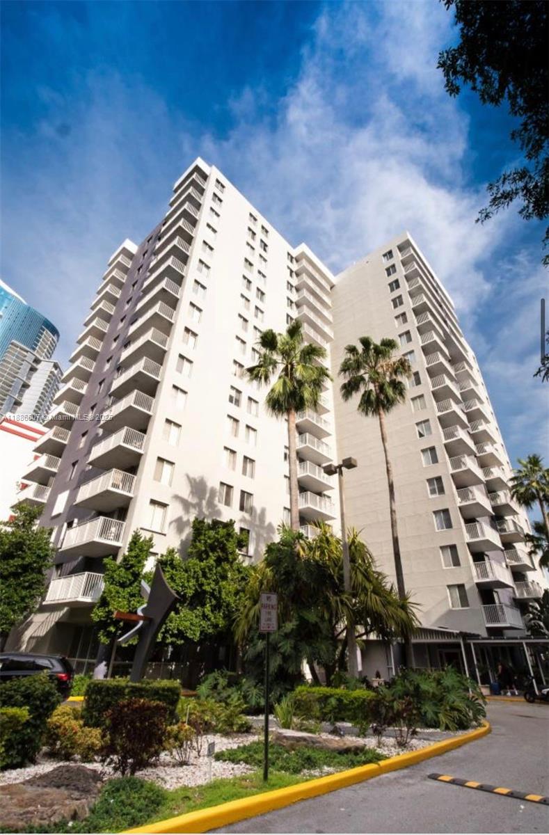 800 N Miami Ave Unit: E-908