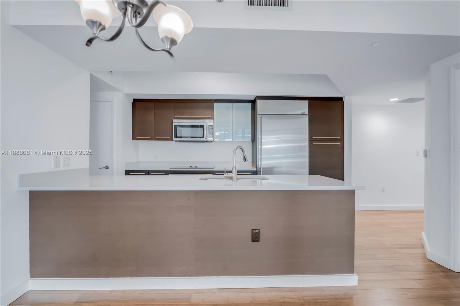 55 SE 6th St # 3503