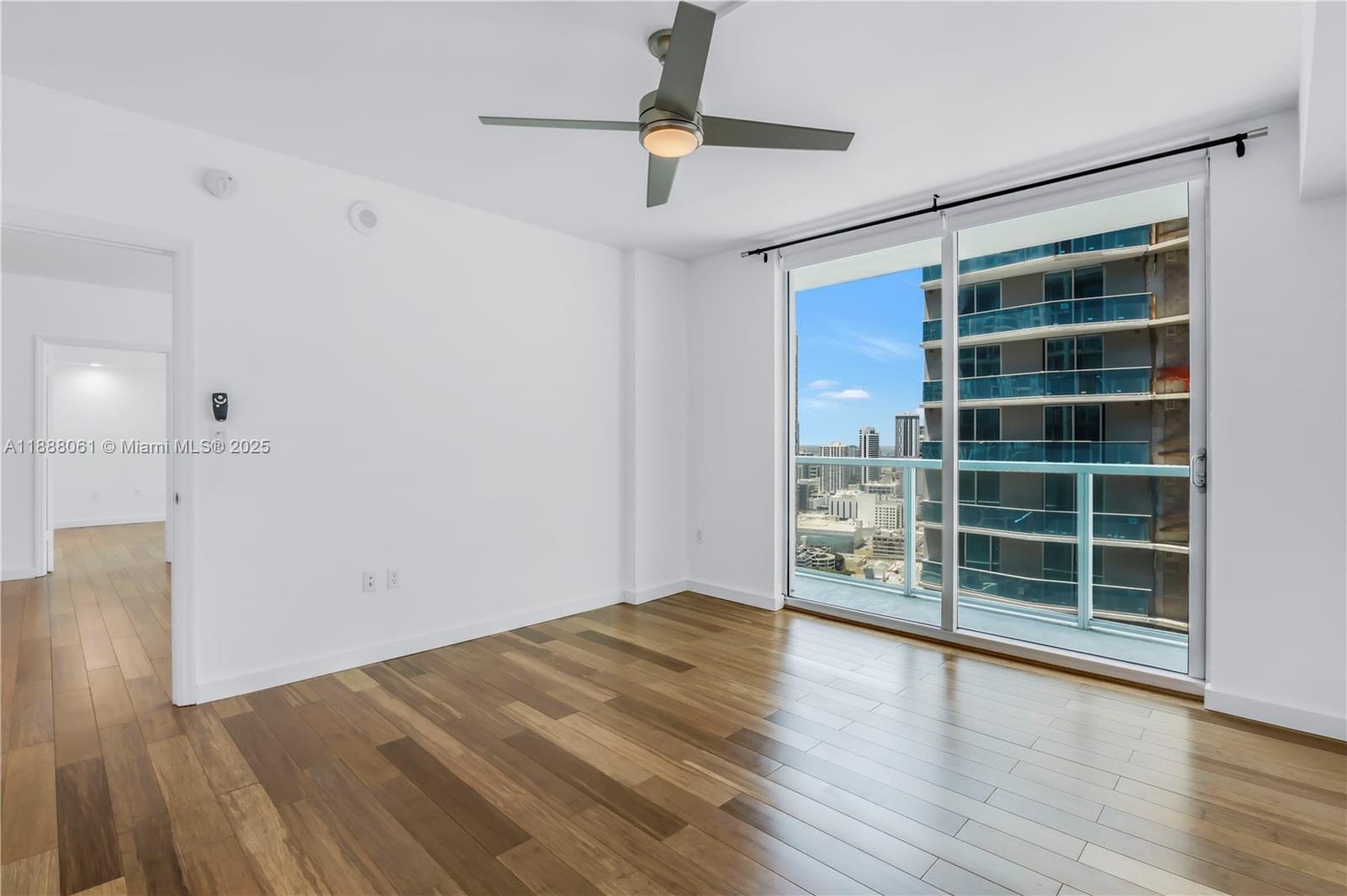 55 SE 6th St # 3503