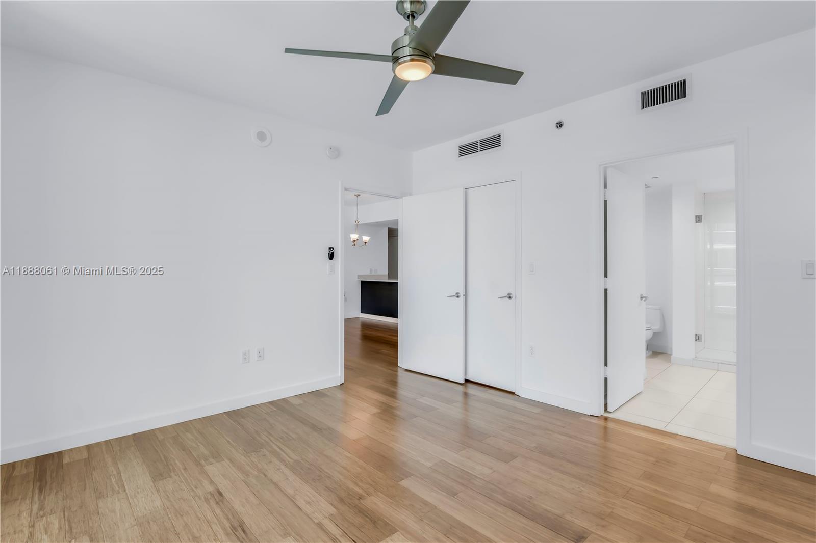 55 SE 6th St # 3503