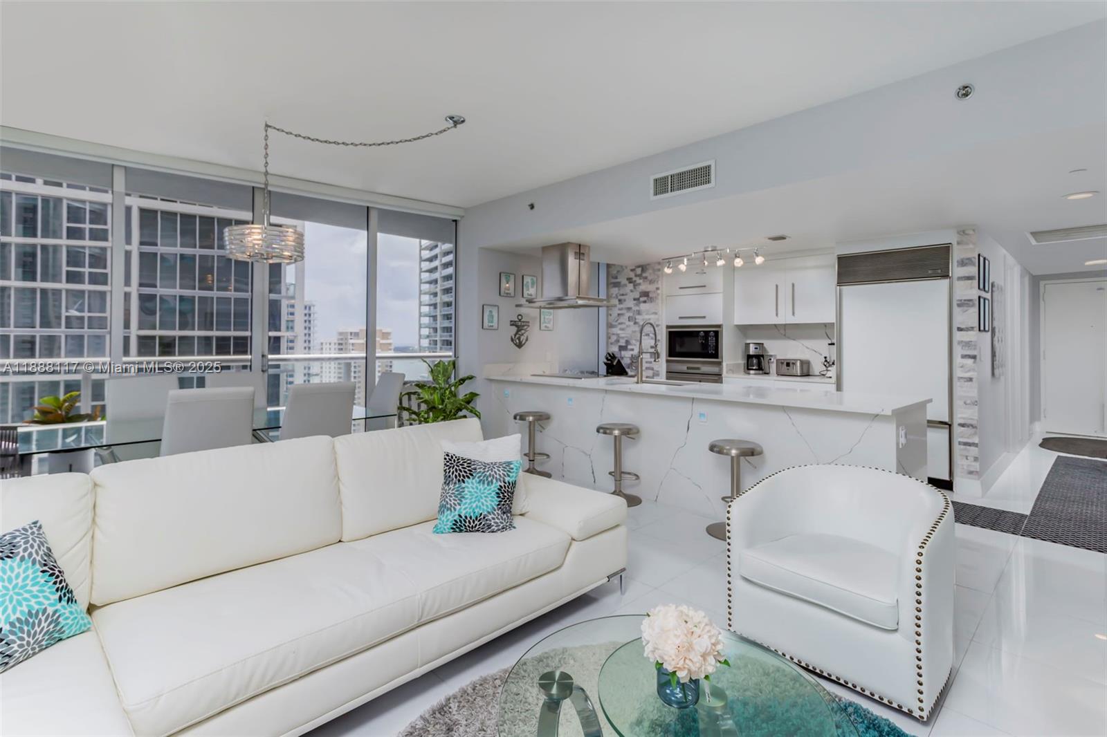 485 Brickell Ave # 2502