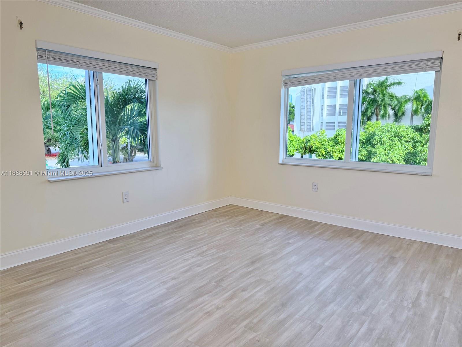 2530 SW 3rd Ave # 206
