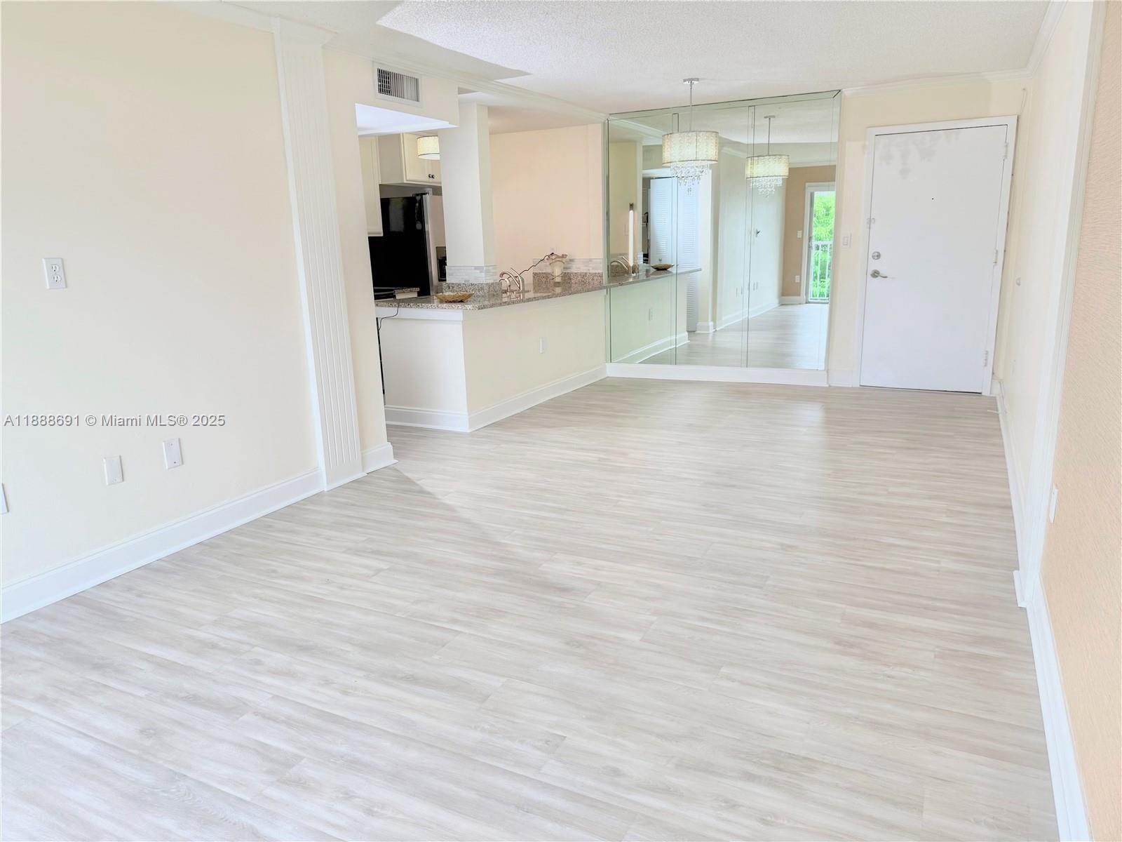 2530 SW 3rd Ave # 206