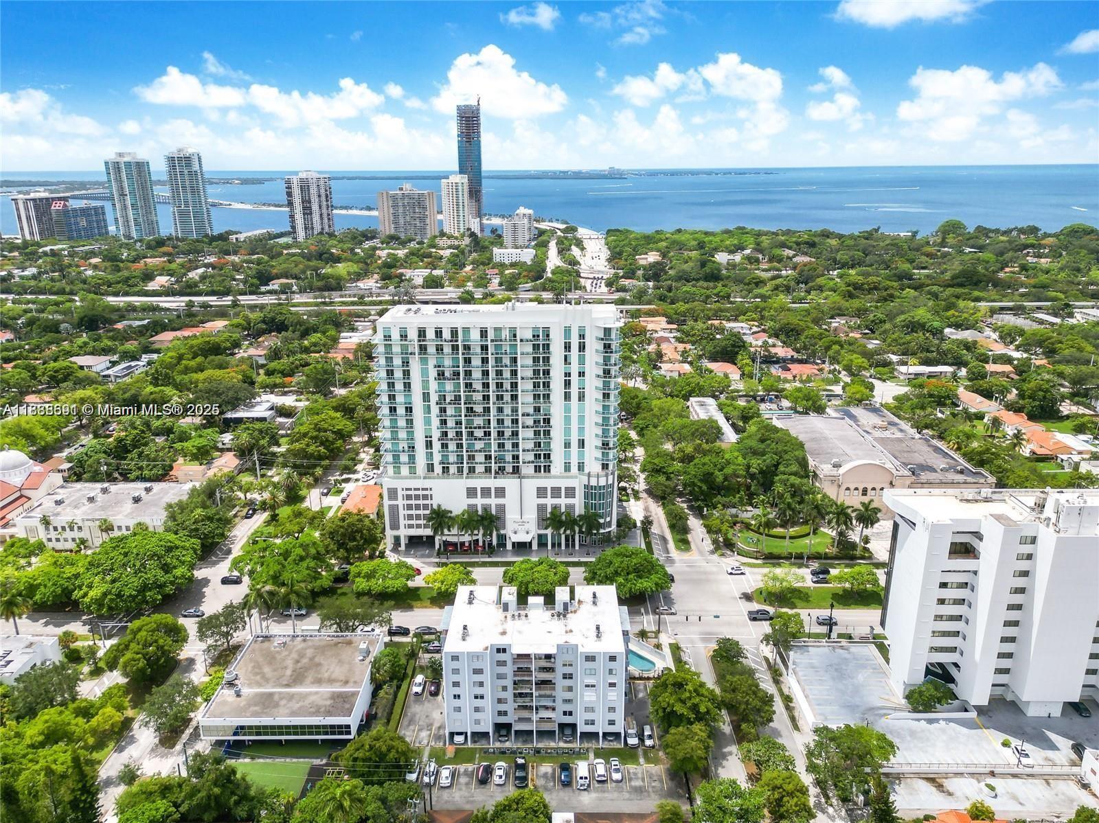 2530 SW 3rd Ave # 206