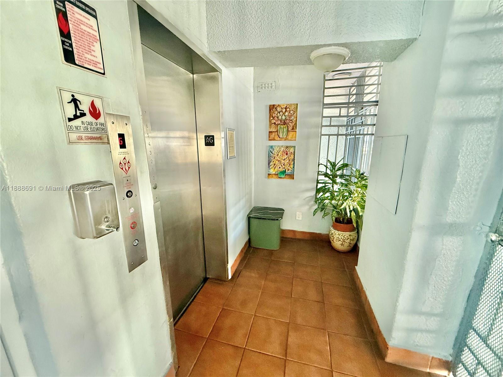 2530 SW 3rd Ave # 206