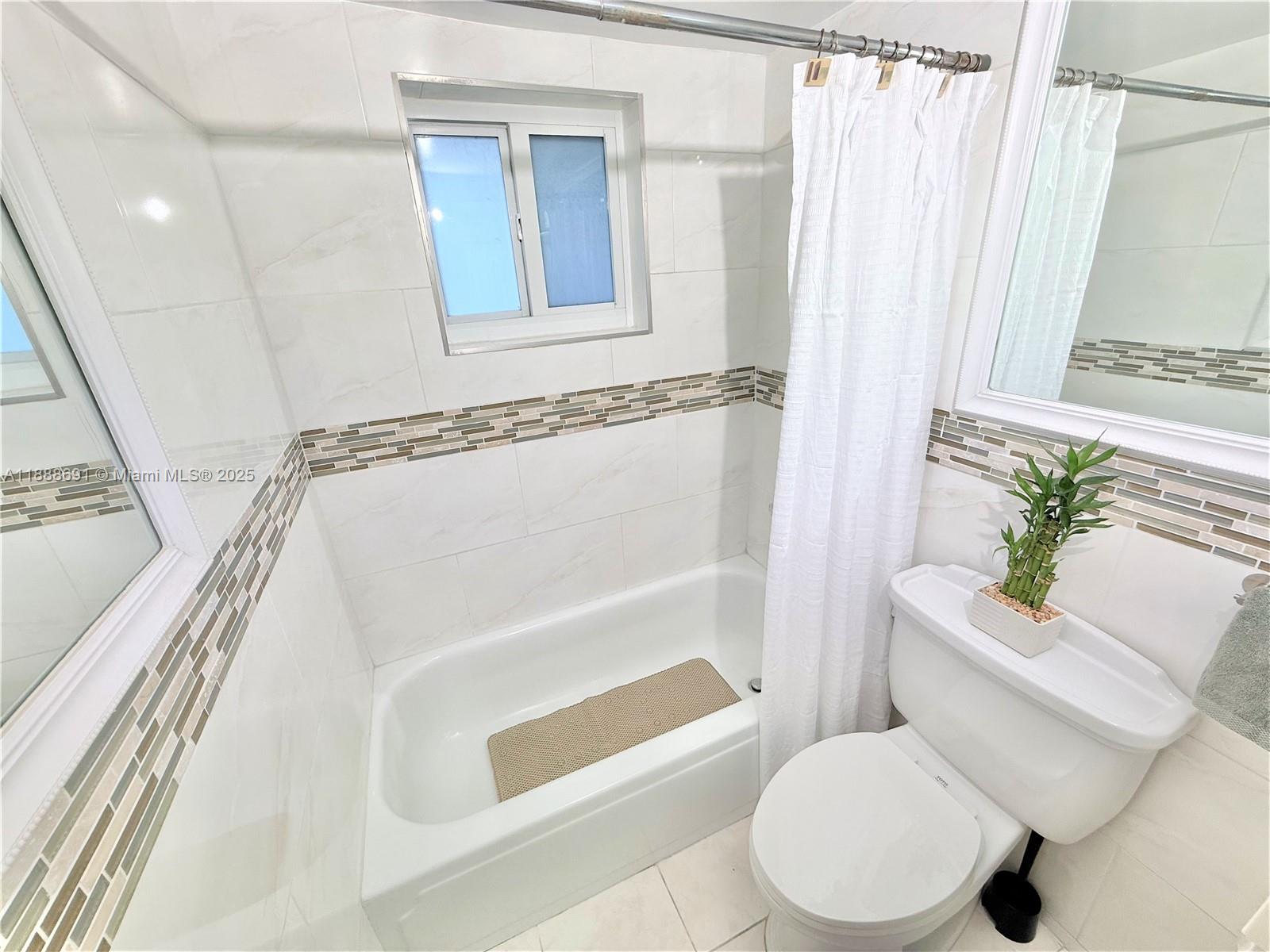 2530 SW 3rd Ave # 206