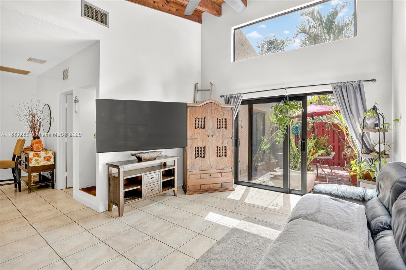 9770 NW 15th St # 293