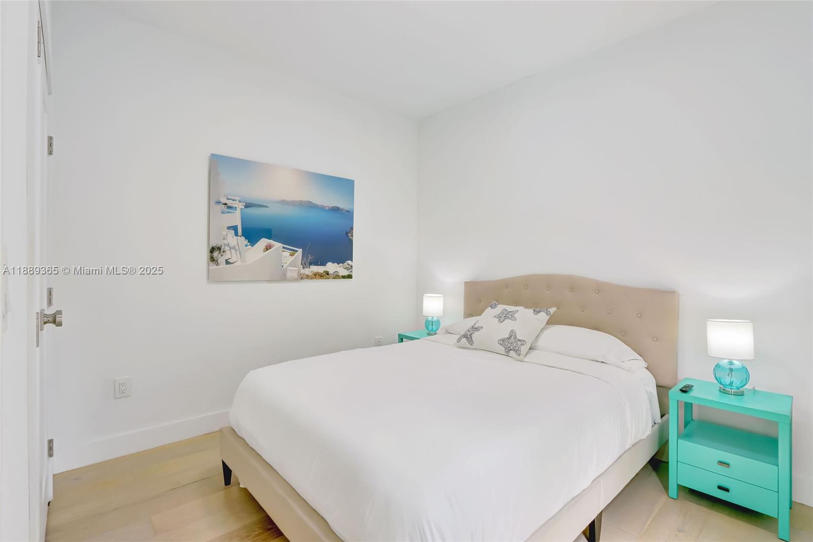 121 NW 41st St