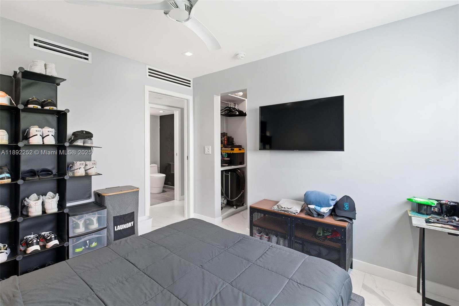 1428 Euclid Ave # 207, Miami Beach Unit: 207