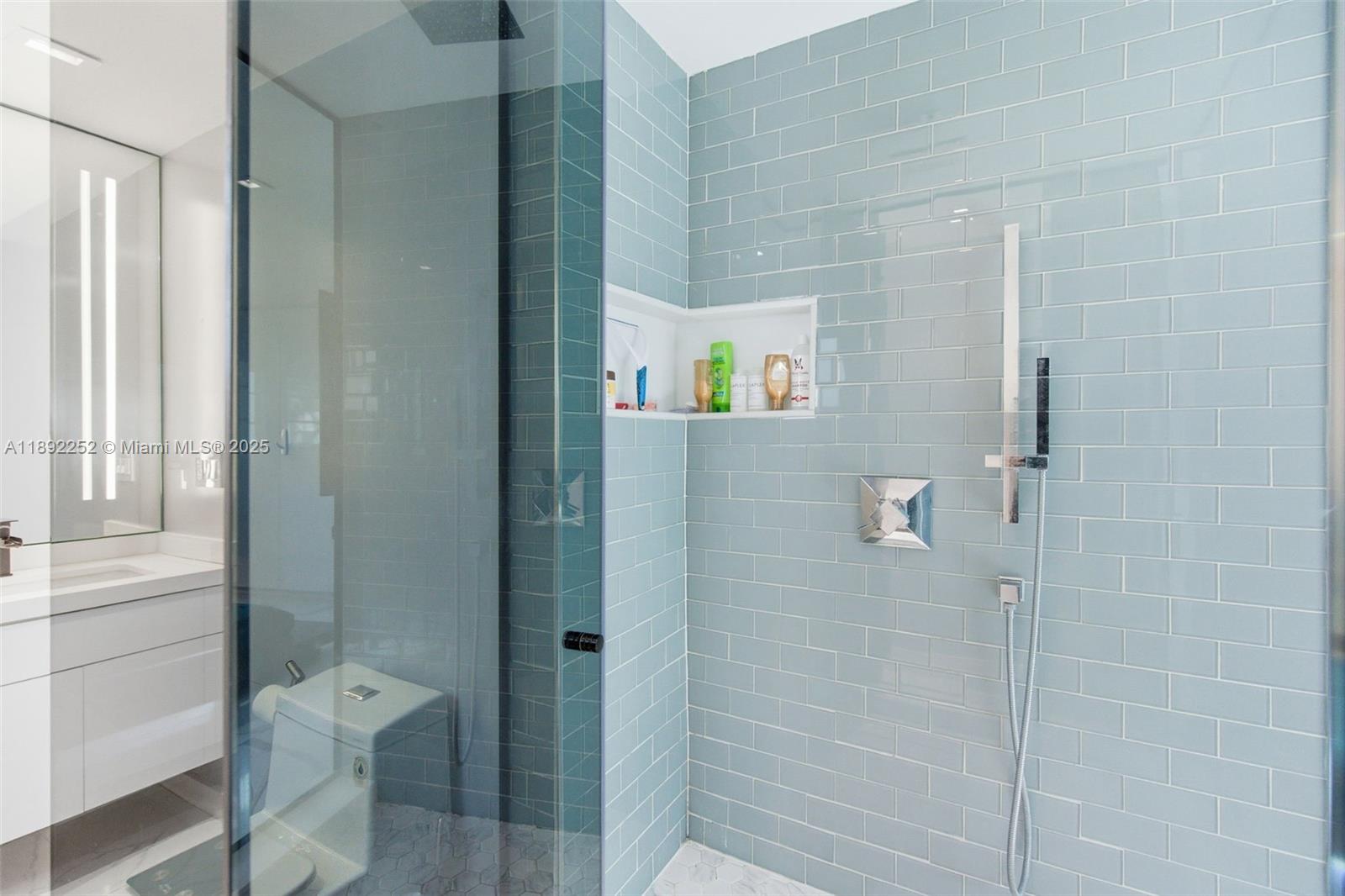 1428 Euclid Ave # 207, Miami Beach Unit: 207