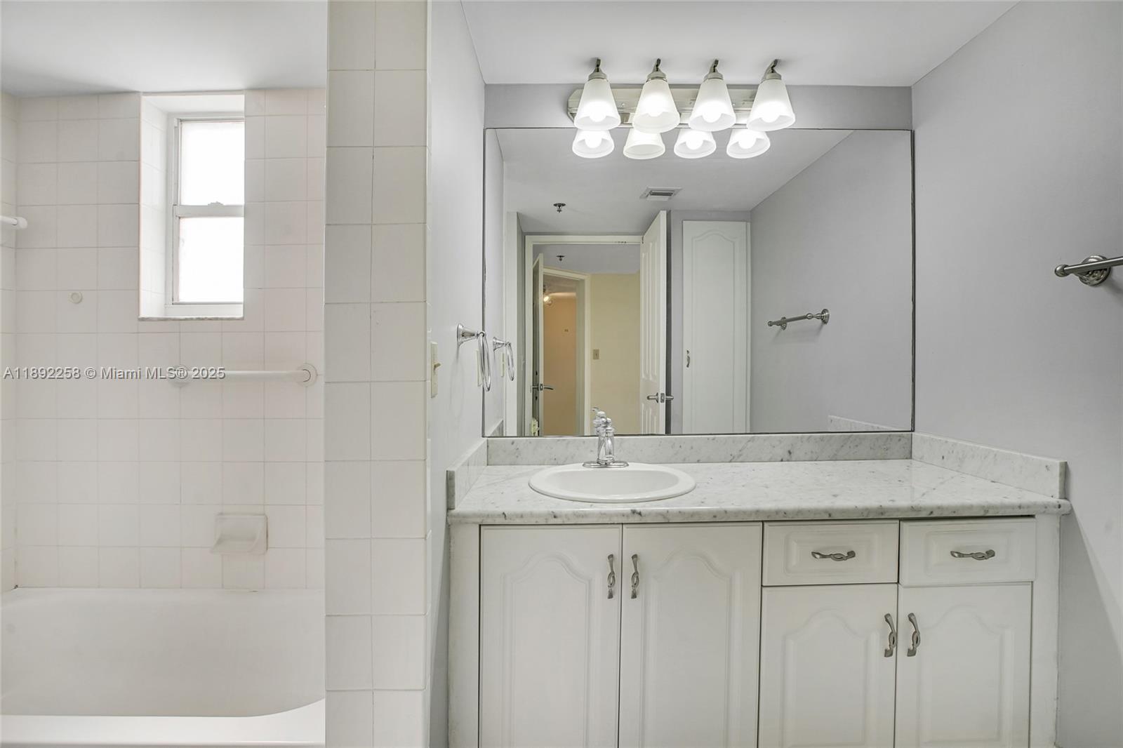 2351 Douglas Rd # 604