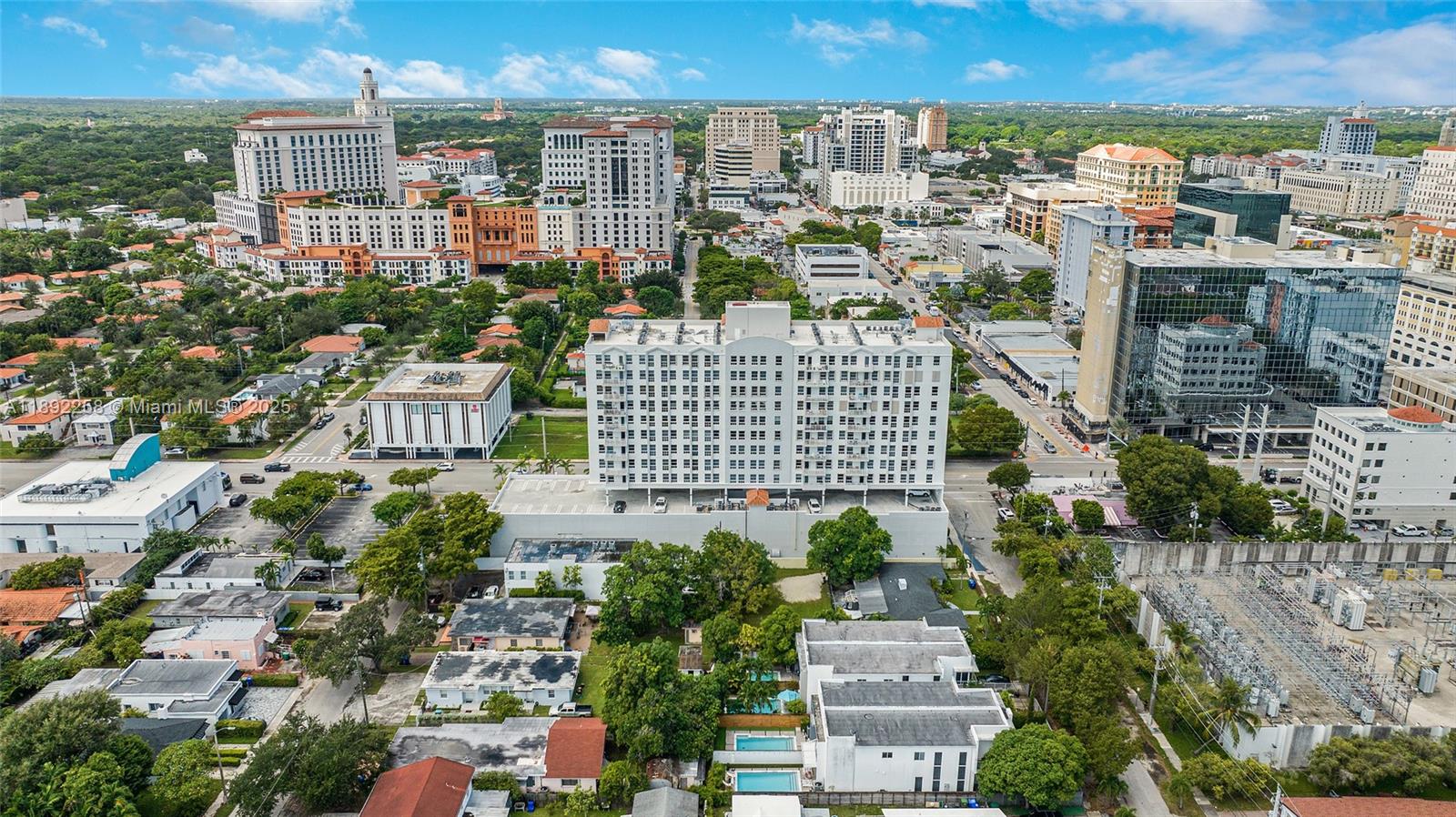 2351 Douglas Rd # 604