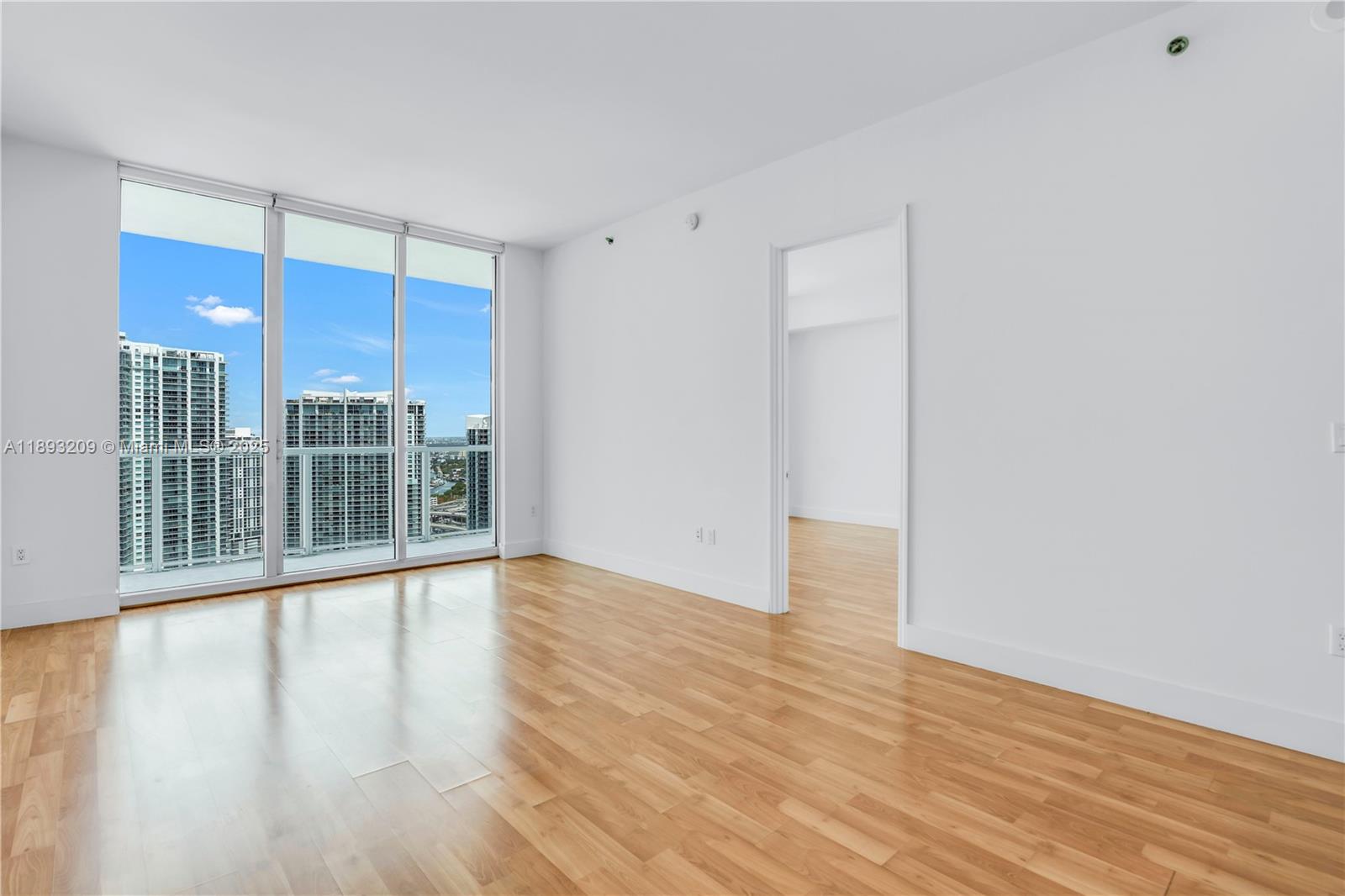 55 SE 6th St # 4100