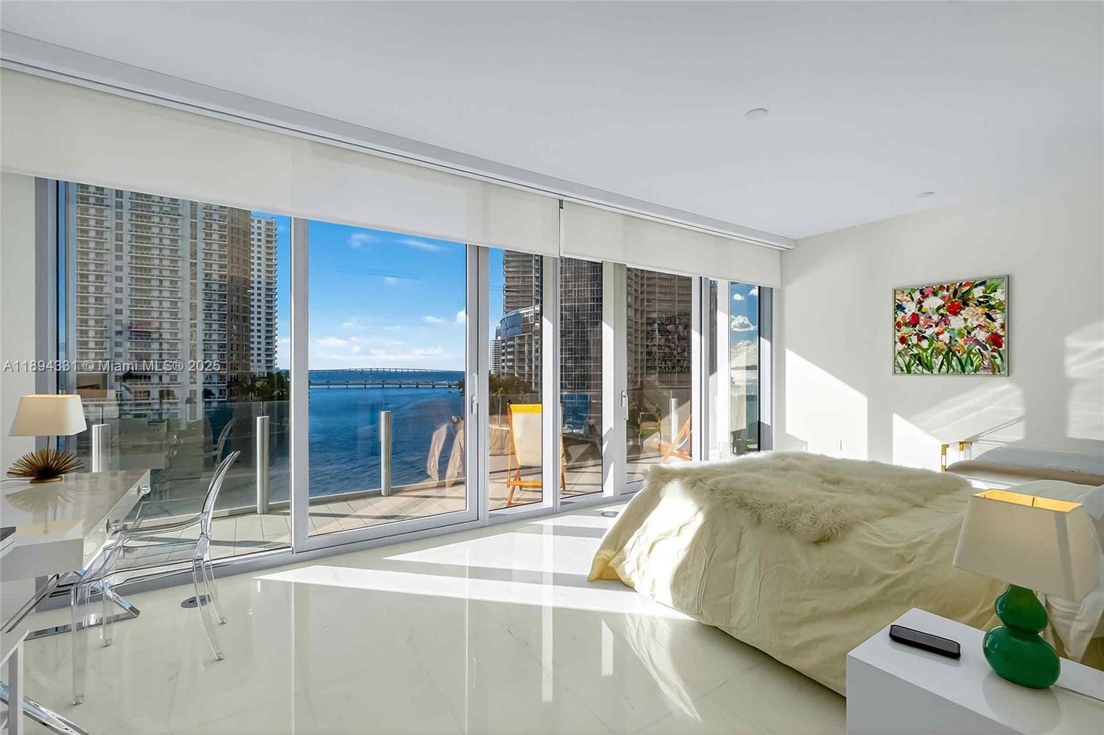 300 Biscayne Boulevard Way # 501E