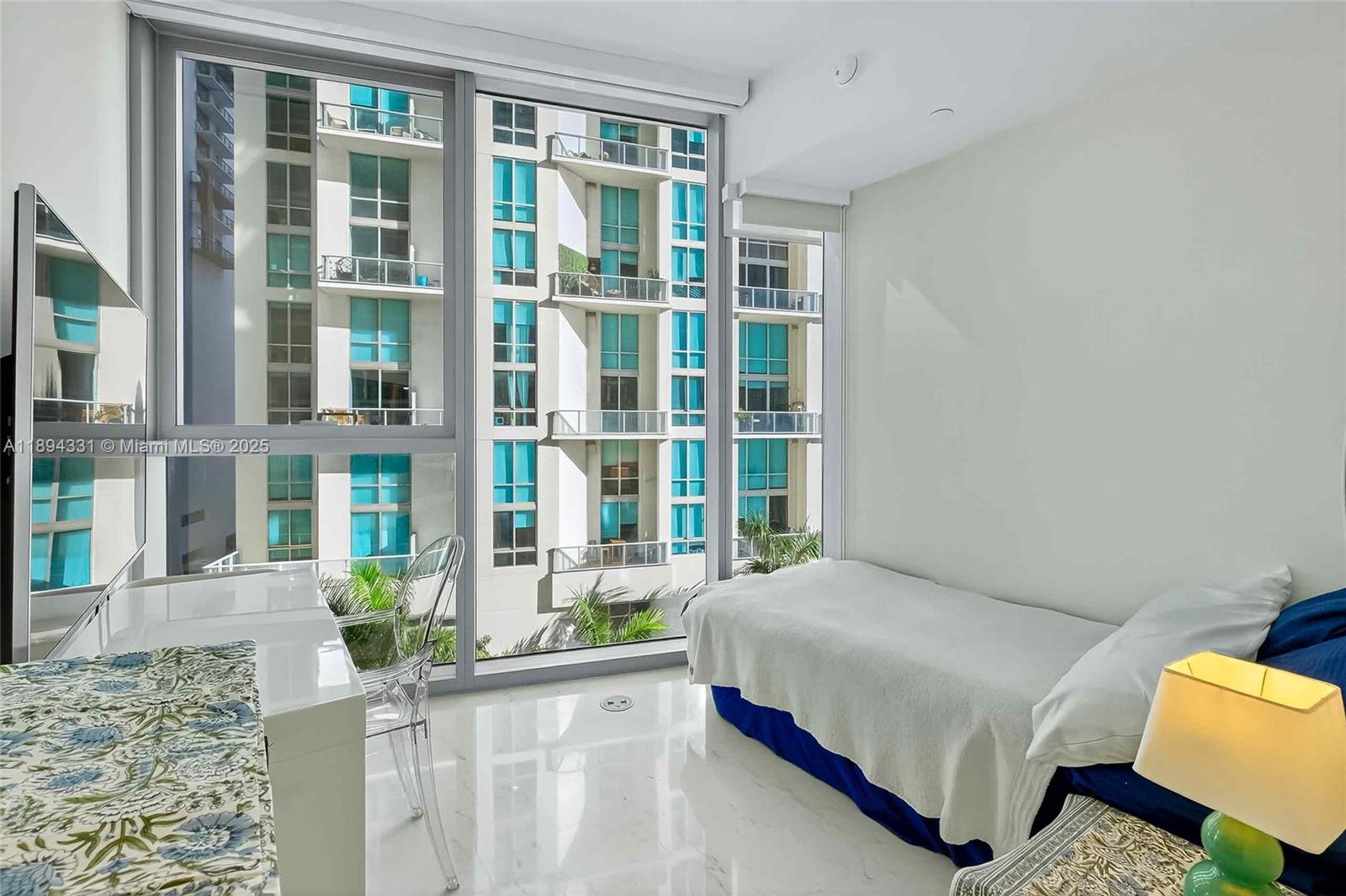 300 Biscayne Boulevard Way # 501E