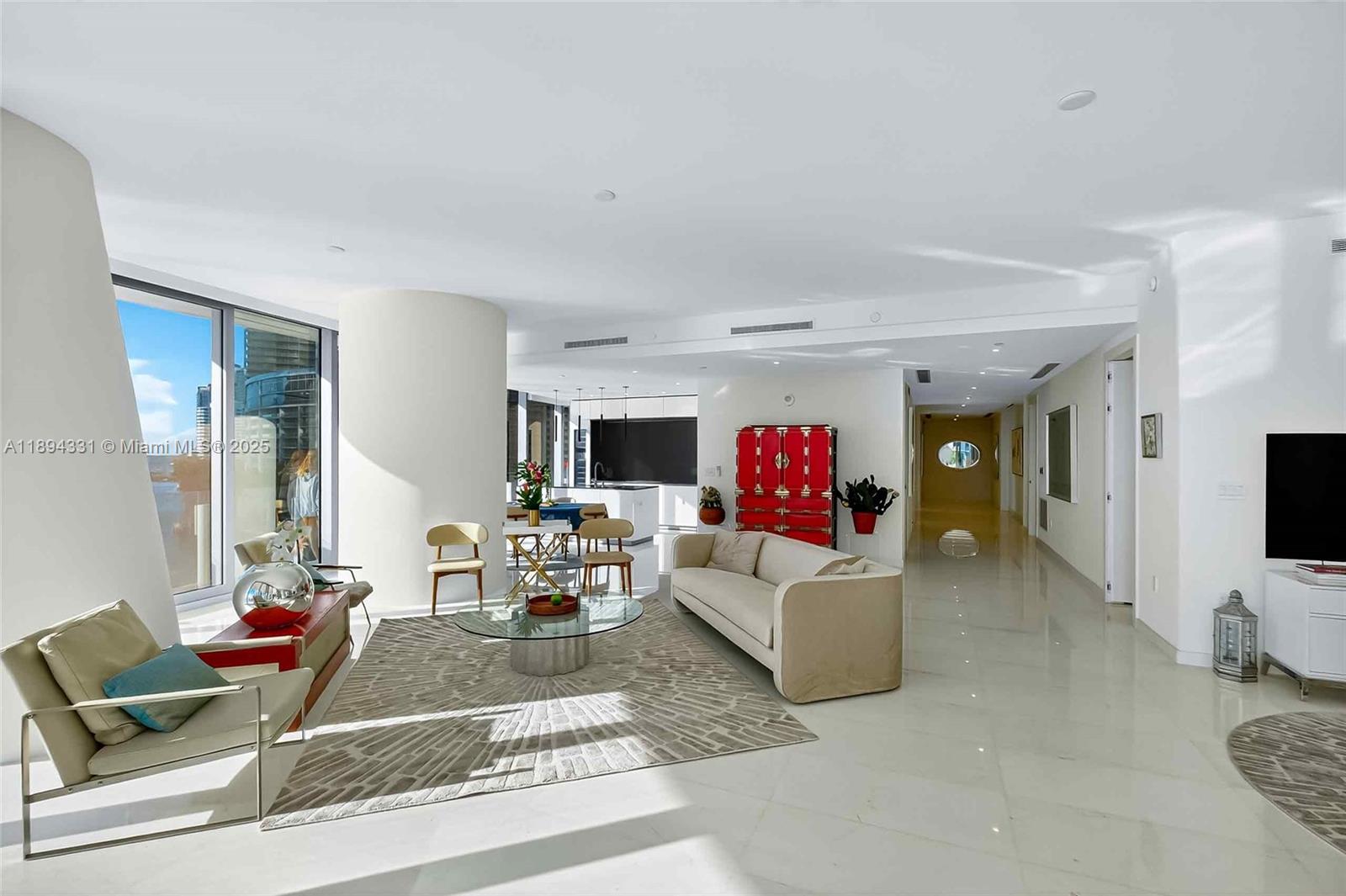 300 Biscayne Boulevard Way # 501E