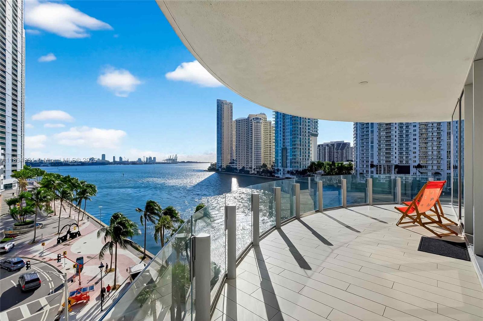 300 Biscayne Boulevard Way # 501E