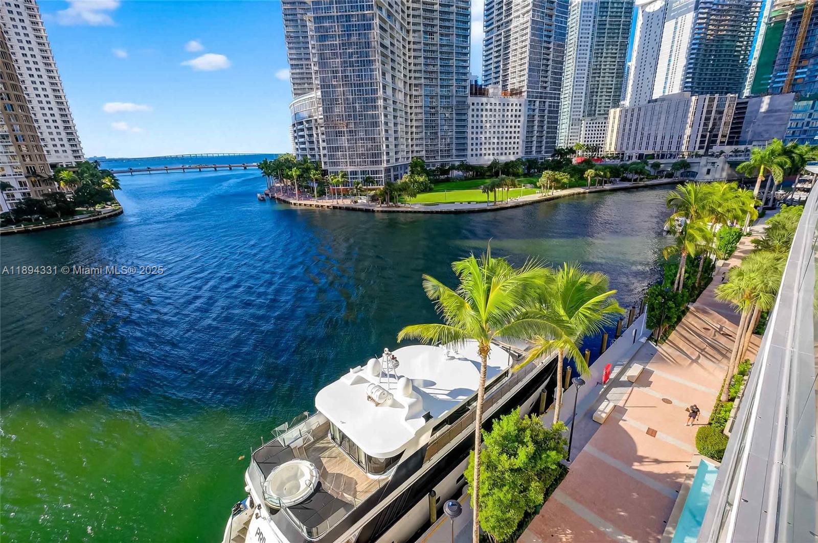 300 Biscayne Boulevard Way # 501E