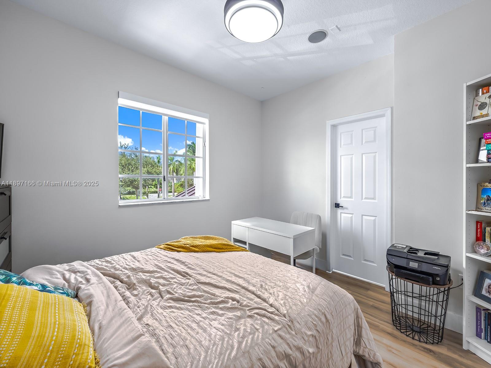 1061 NW 100th Avenue