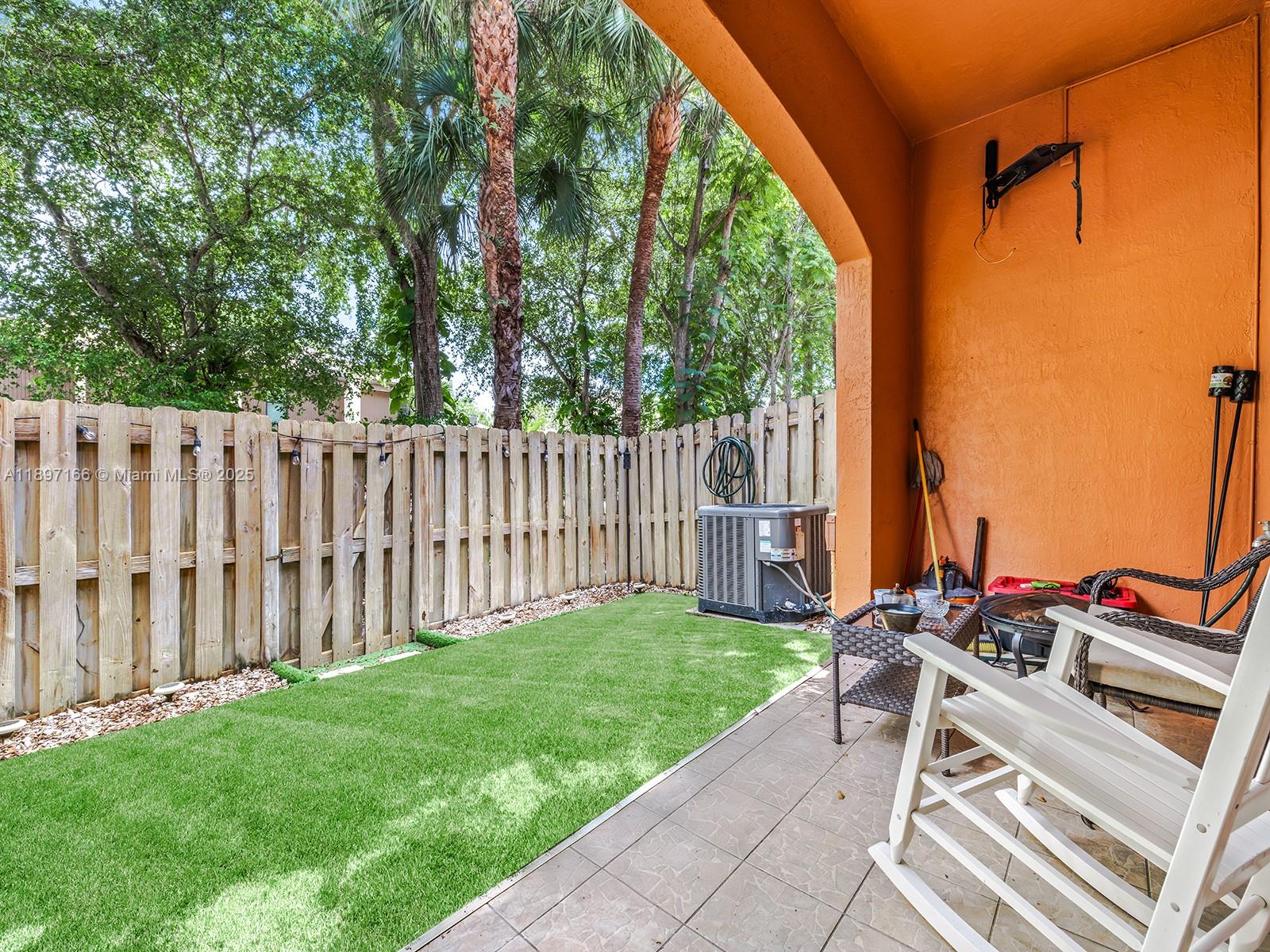 1061 NW 100th Avenue