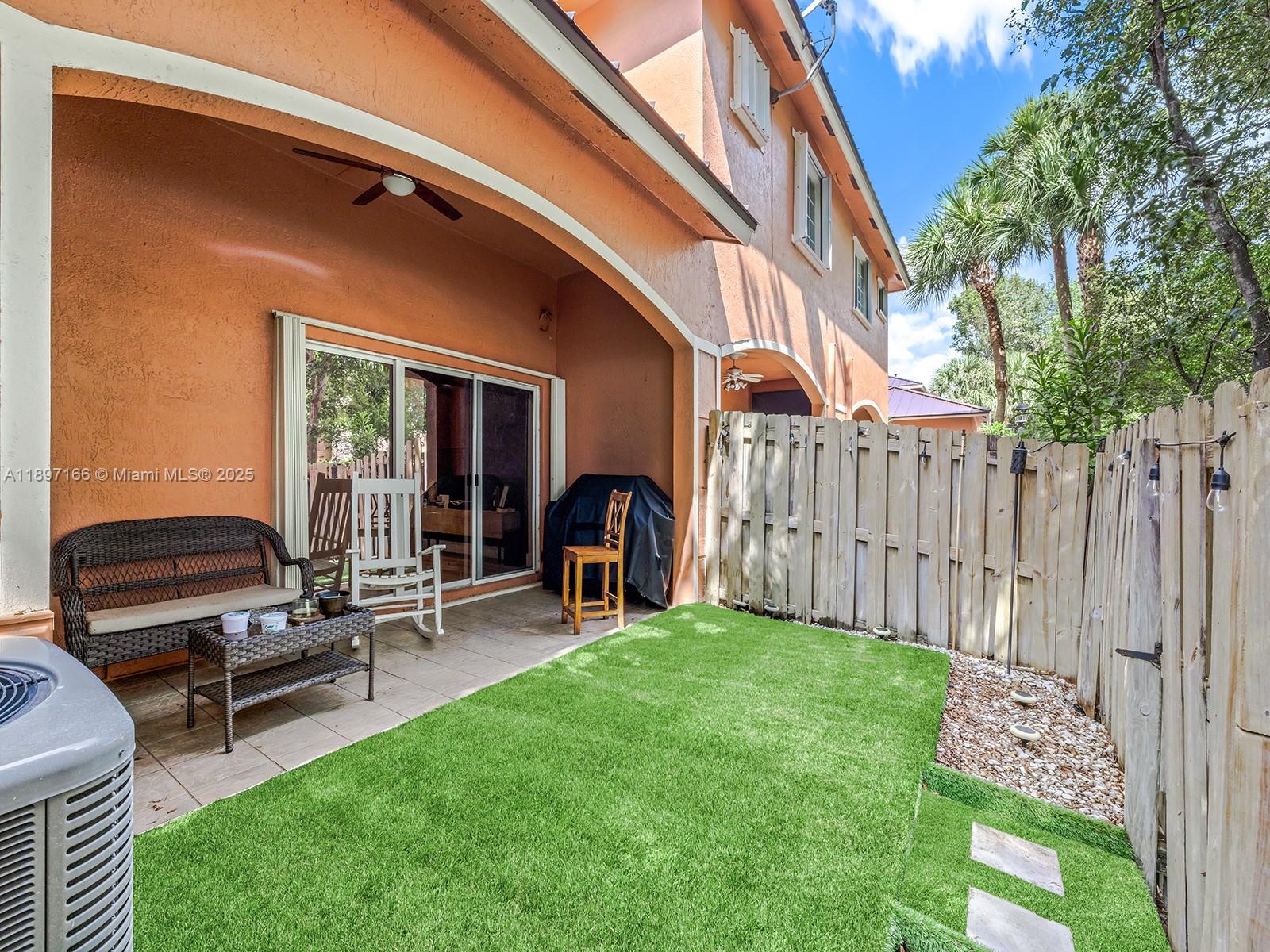 1061 NW 100th Avenue