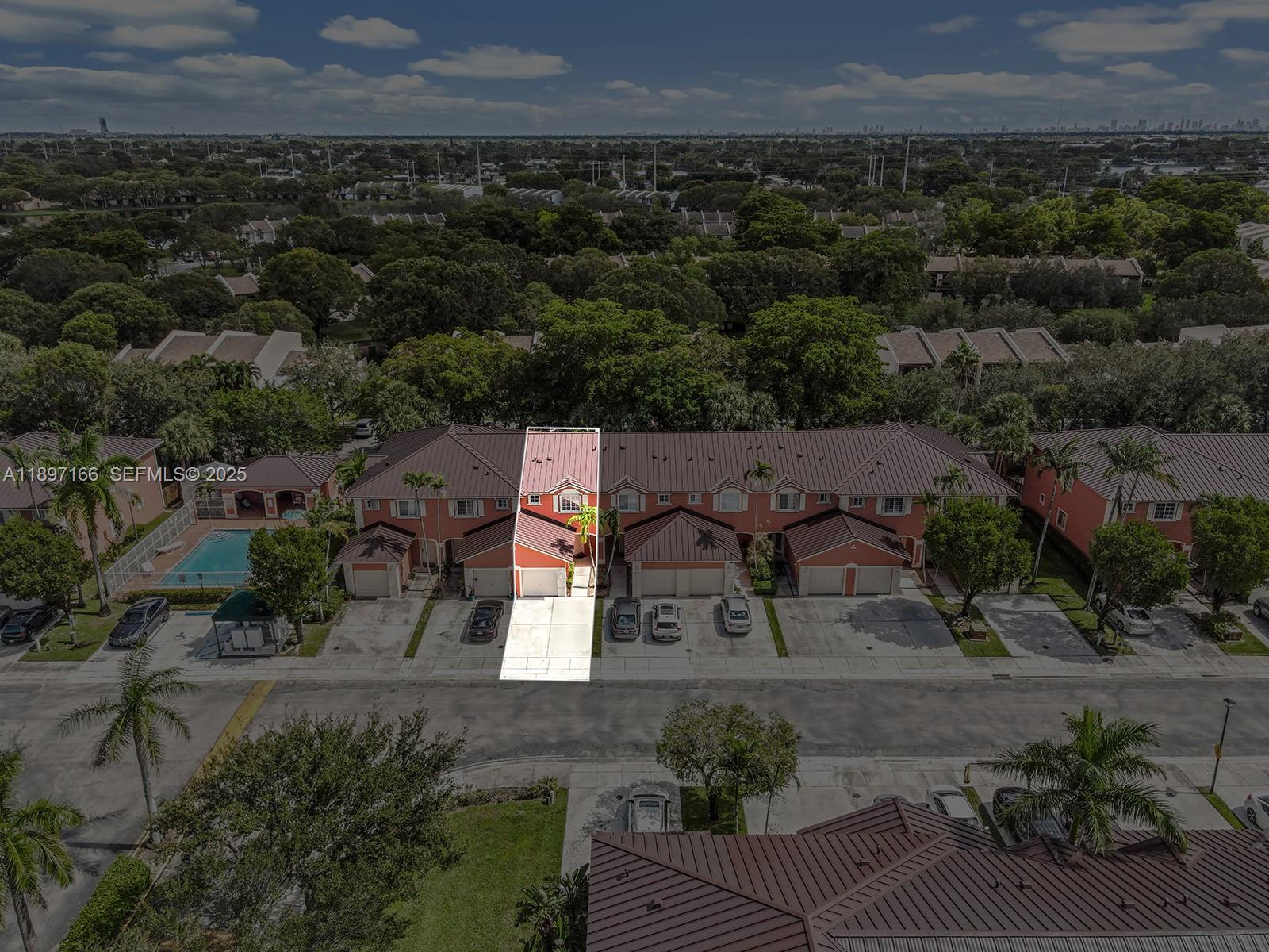 1061 NW 100th Avenue