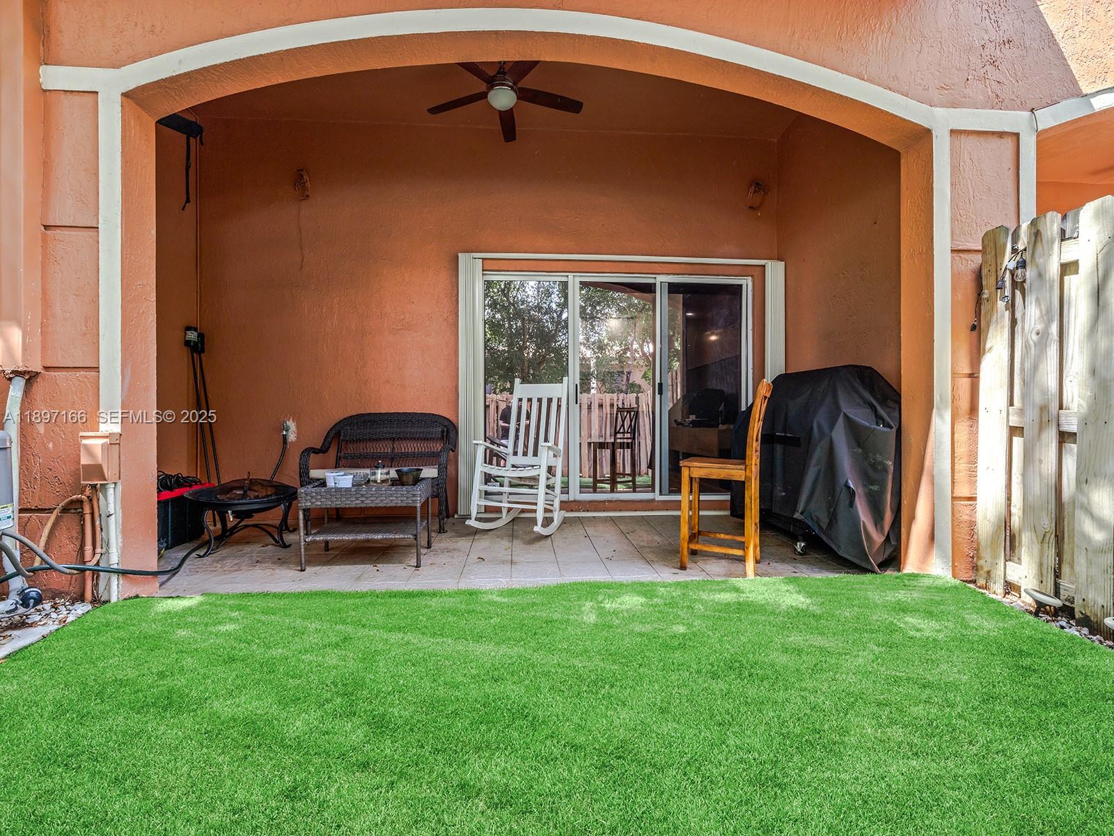 1061 NW 100th Avenue
