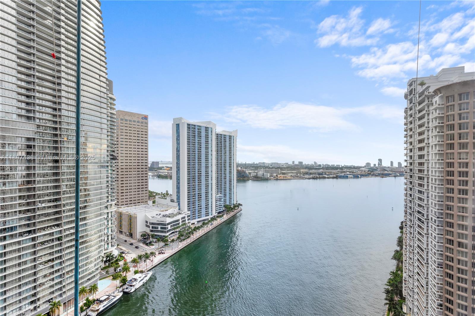 465 Brickell Ave # 2702, Miami Unit: 2702