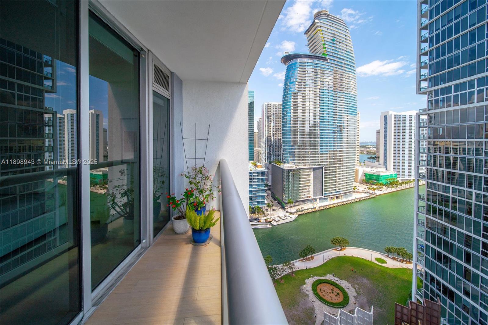 485 Brickell Ave # 2611, Miami Unit: 2611