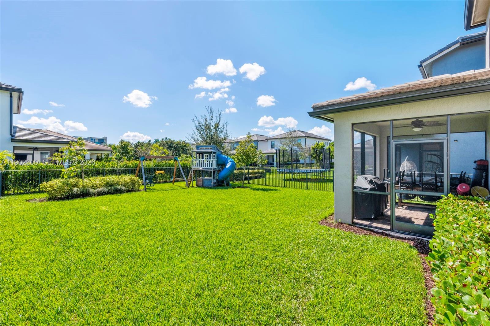 2434 Primrose Place