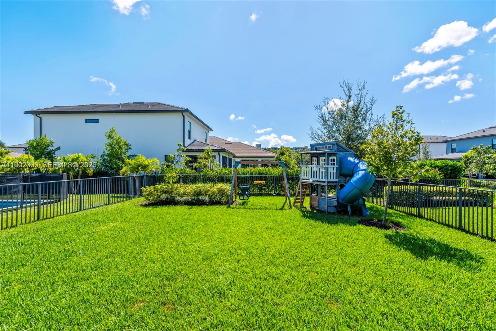 2434 Primrose Place