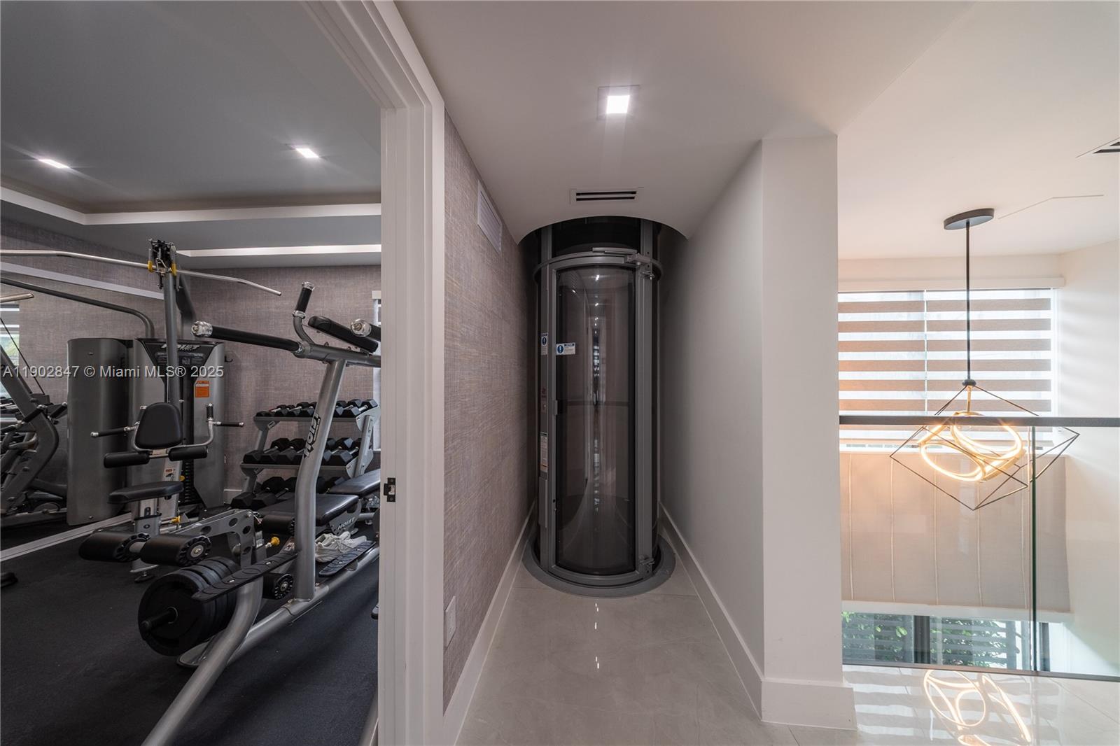 5601 N Ocean Dr, Hollywood