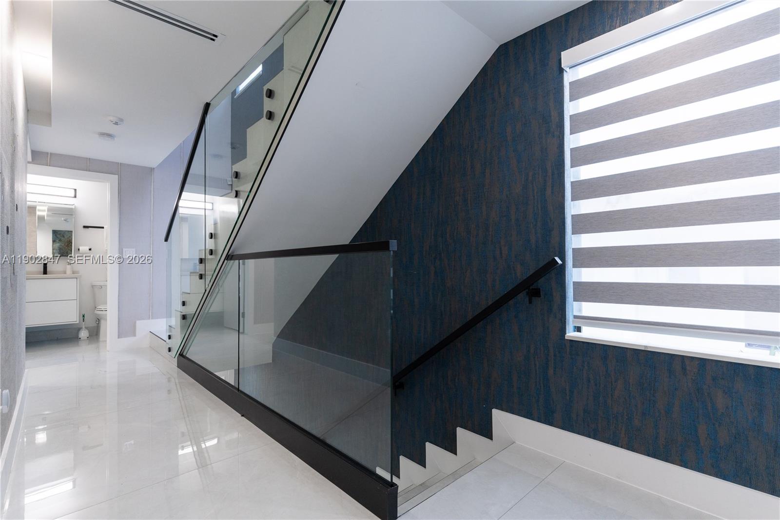 5601 N Ocean Dr, Hollywood