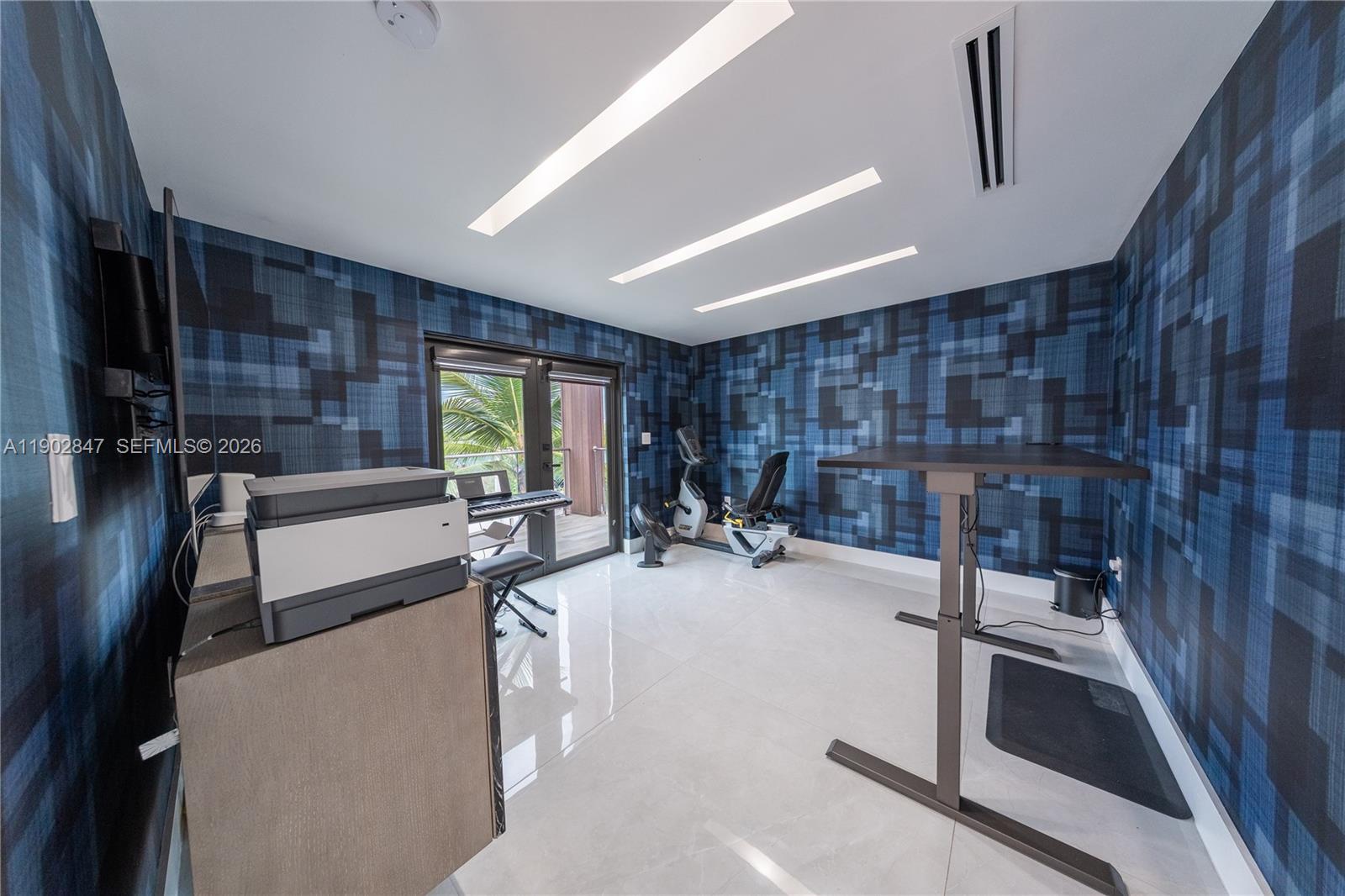 5601 N Ocean Dr, Hollywood