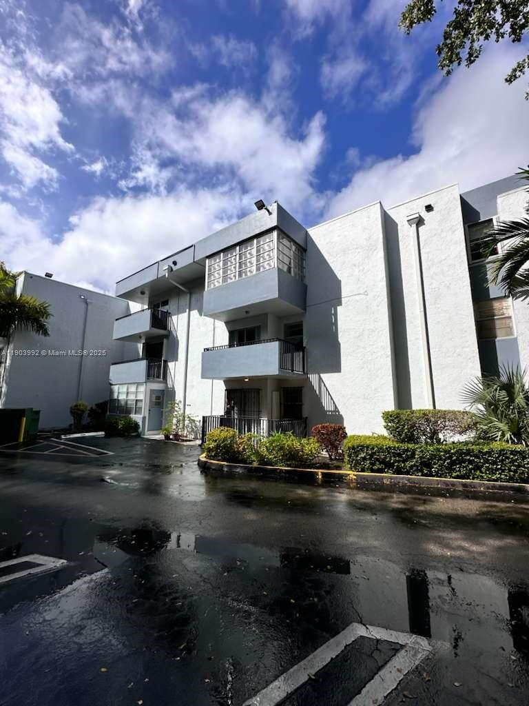 2498 SW 17th Ave # 4308