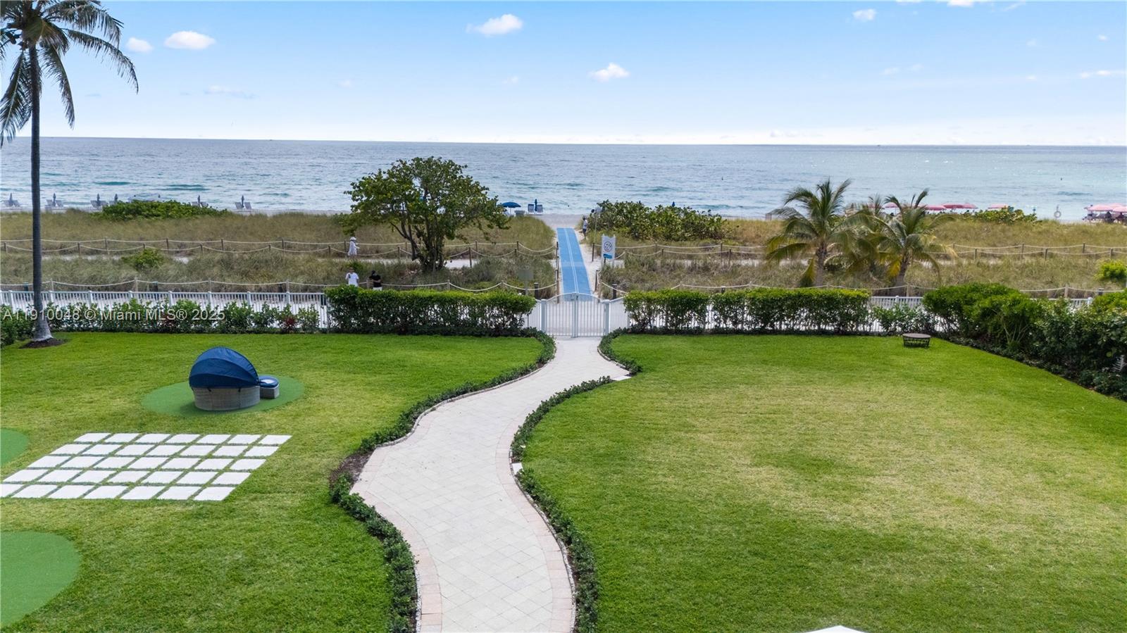 9455 Collins Ave # 601