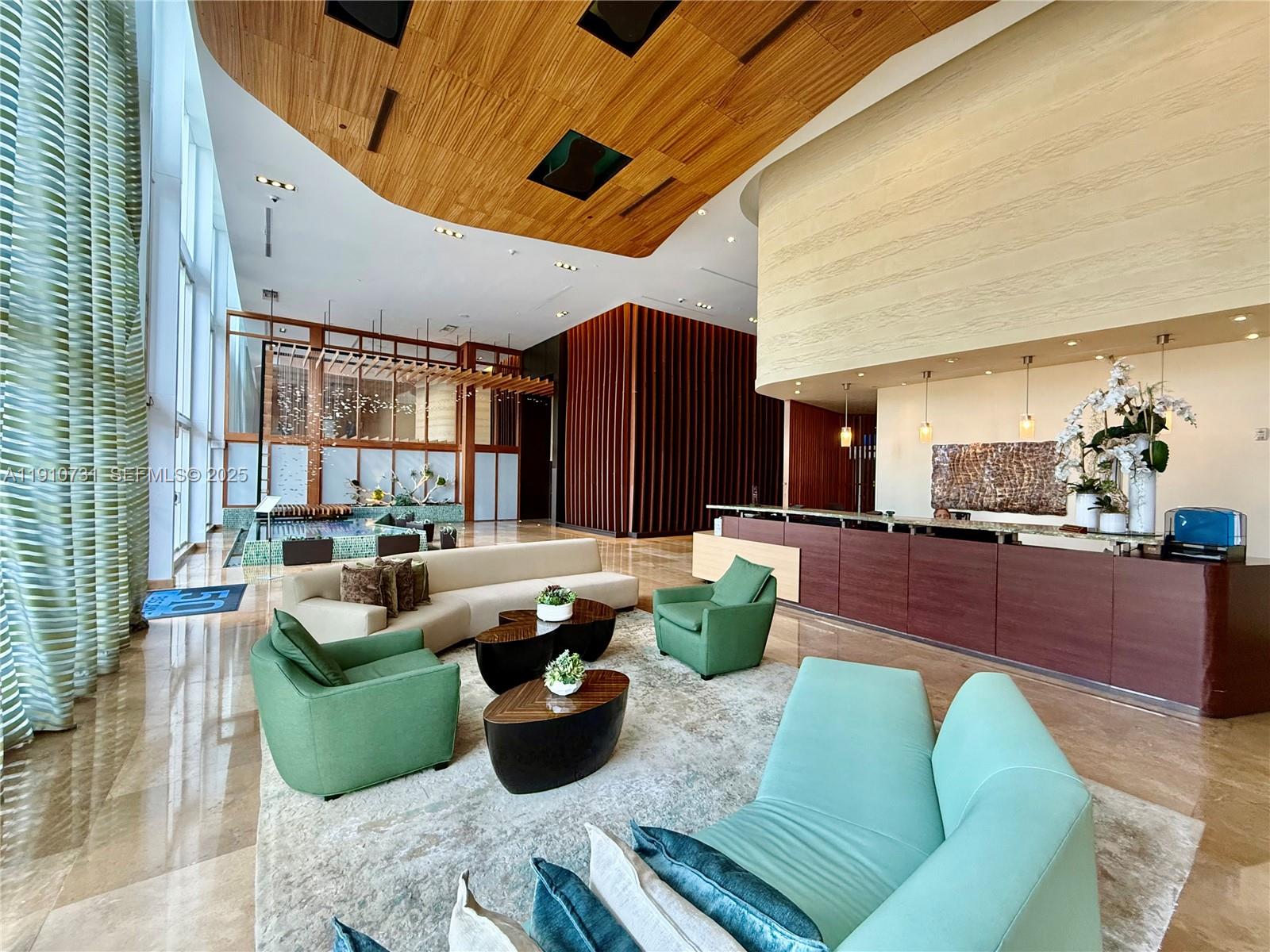 50 Biscayne Blvd # 2909