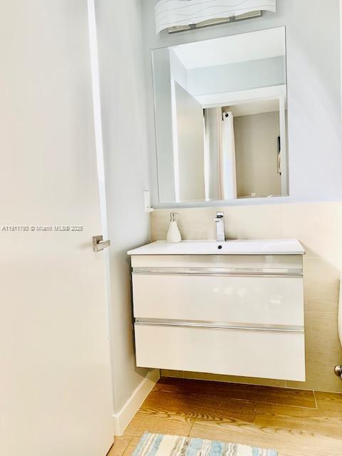 619 Meridian Ave # 4