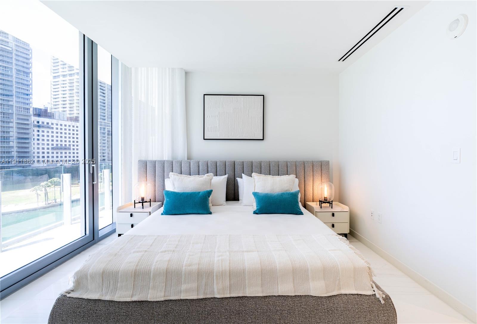 300 Biscayne Boulevard Way # 503C