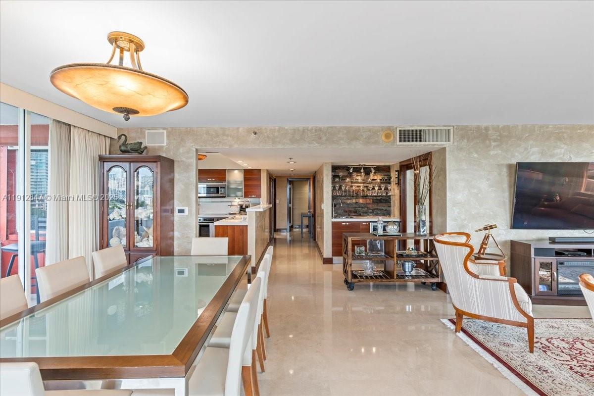 1627 Brickell Ave # 1401